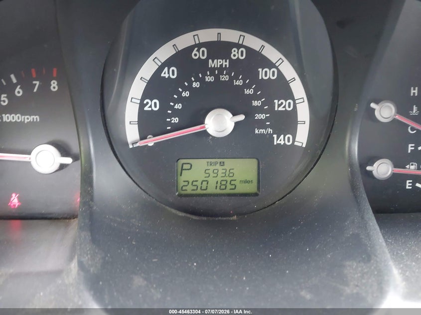 2007 Kia Sportage VIN KNDJF724277332406 IAAI salvage auction — NORMAL WEAR, Clear (Tennessee), sold $200 on 2026-07-21 (photo 7)