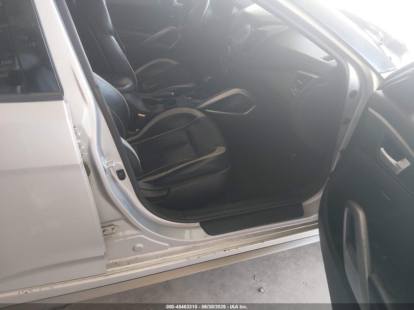 2014 Hyundai Veloster VIN KMHTC6AEXEU202261 IAAI salvage auction — NORMAL WEAR, Clear (Georgia), sold $25 on 2026-07-29 (photo 5)