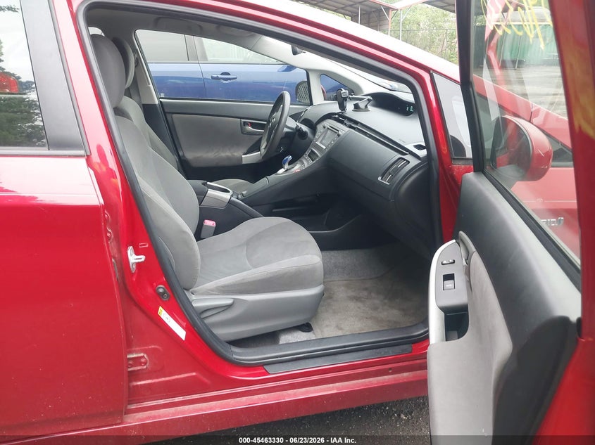 2013 Toyota Prius VIN JTDKN3DU7D1618585 IAAI salvage auction — NORMAL WEAR, Clear (Maryland), sold $2,050 on 2026-07-14 (photo 5)