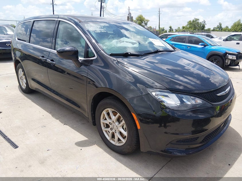 2024 Chrysler Voyager VIN 2C4RC1CG2RR100763 IAAI salvage auction — FRONT END, Clear (Texas), sold $4,050 on 2026-07-10 (photo 1)