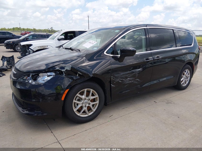 2024 Chrysler Voyager VIN 2C4RC1CG2RR100763 IAAI salvage auction — FRONT END, Clear (Texas), sold $4,050 on 2026-07-10 (photo 2)