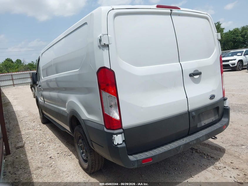 2023 Ford Transit-250 VIN 1FTBR1Y89PKB49049 IAAI salvage auction — LEFT & RIGHT, Clear (Texas), sold $12,050 on 2026-07-09 (photo 3)