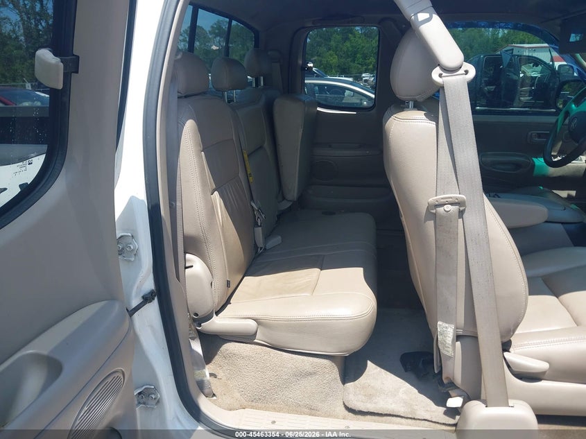 2005 Toyota Tundra VIN 5TBBT44195S463407 IAAI salvage auction — NORMAL WEAR, Clear (Florida), sold $1,300 on 2026-07-28 (photo 8)