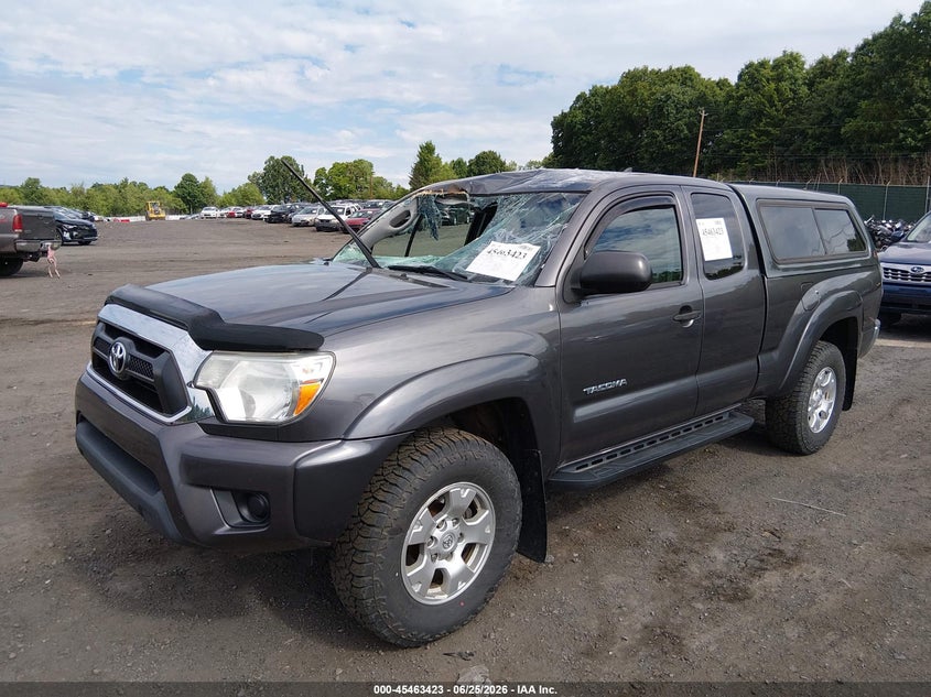 2014 Toyota Tacoma VIN 5TFUX4EN0EX029313 IAAI salvage auction — FRONT END, Salvage Title, sold $6,950 on 2026-07-14 (photo 2)