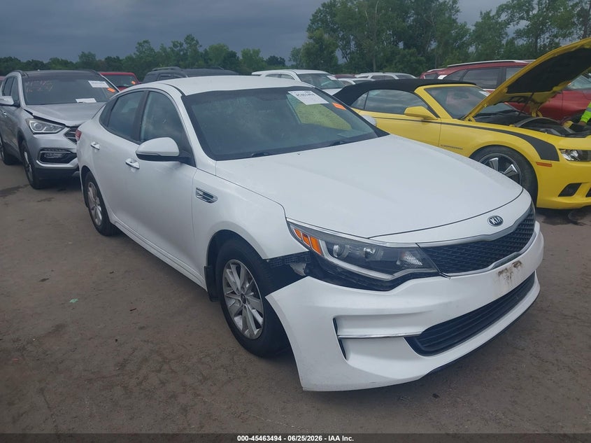 2016 Kia Optima VIN 5XXGT4L35GG039131 IAAI salvage auction — THEFT, Salvage Title, sold $2,450 on 2026-07-14 (photo 1)