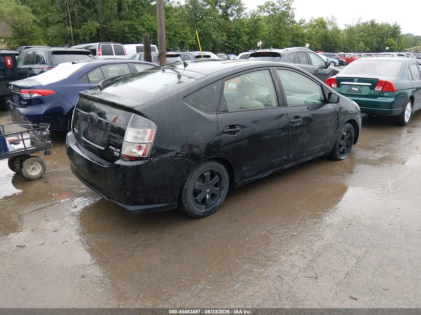 2005 Toyota Prius VIN JTDKB20U553043529 IAAI salvage auction — NORMAL WEAR, Clear (Massachusetts), sold $375 on 2026-07-15 (photo 4)
