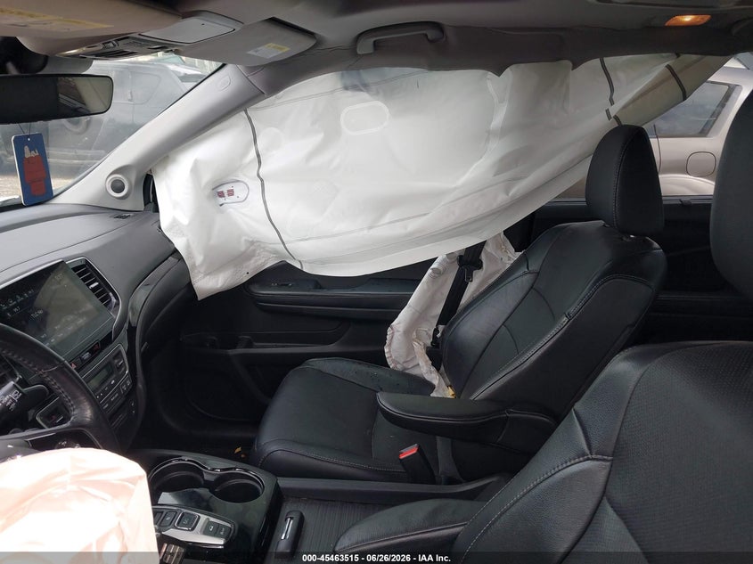 2019 Honda Pilot VIN 5FNYF6H07KB006018 IAAI salvage auction — SIDE, Salvage (Pennsylvania), sold $5,700 on 2026-07-10 (photo 5)