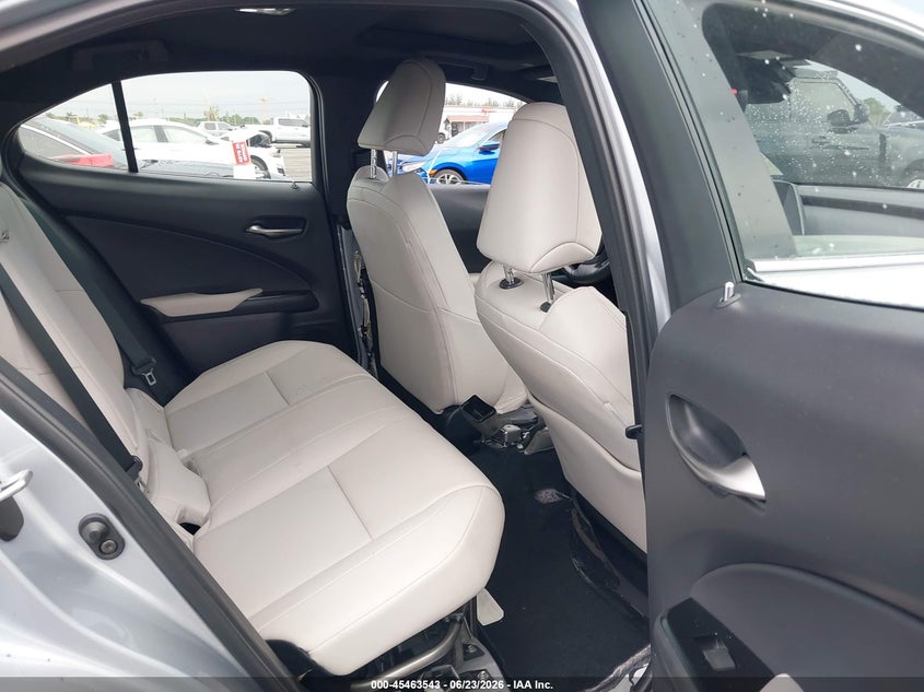 2023 Lexus Ux VIN JTHP6JBH7P2141957 IAAI salvage auction — WATER/FLOOD, Salvage Title, sold $11,100 on 2026-07-23 (photo 8)