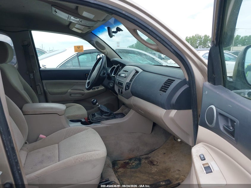 2005 Toyota Tacoma VIN 5TETX22N85Z068020 IAAI salvage auction — NORMAL WEAR, Clear (New York), sold $1,100 on 2026-07-29 (photo 5)