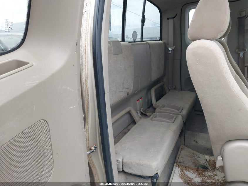 2005 Toyota Tacoma VIN 5TETX22N85Z068020 IAAI salvage auction — NORMAL WEAR, Clear (New York), sold $1,100 on 2026-07-29 (photo 8)