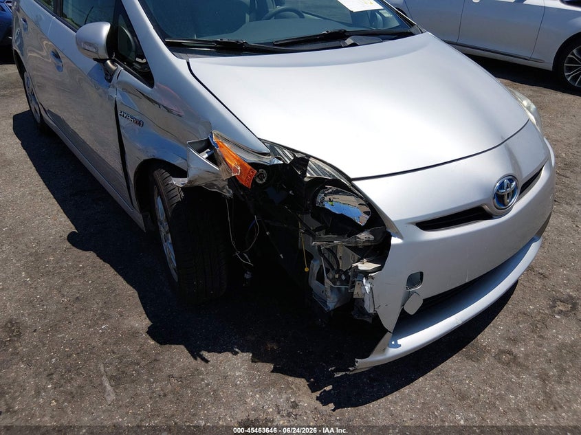2011 Toyota Prius VIN JTDKN3DU2B1385633 IAAI salvage auction — FRONT END, Rebuildable (Florida), sold $1,550 on 2026-07-28 (photo 6)