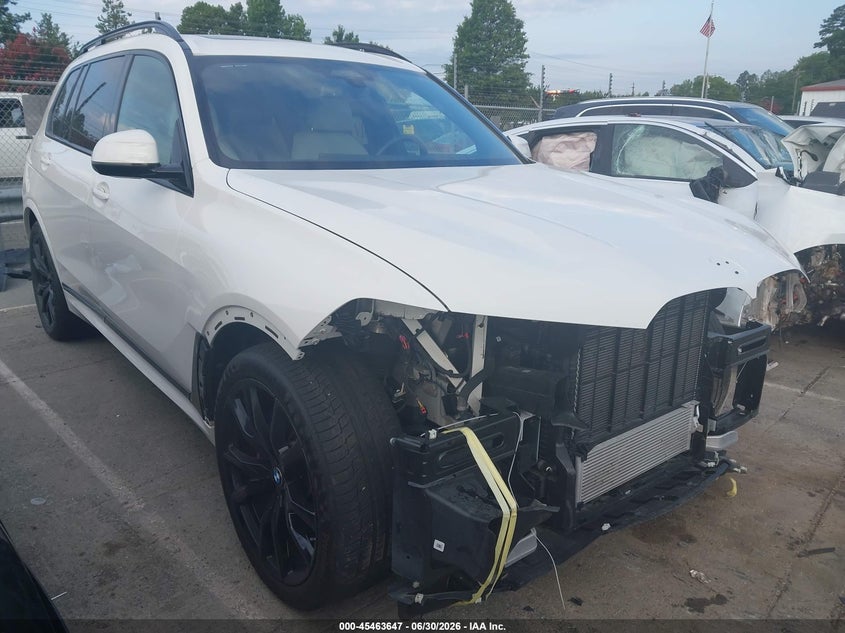 2023 BMW X7 VIN 5UX23EM05P9R61477 IAAI salvage auction — FRONT END, Salvage (North Carolina), sold $46,275 on 2026-07-20 (photo 1)