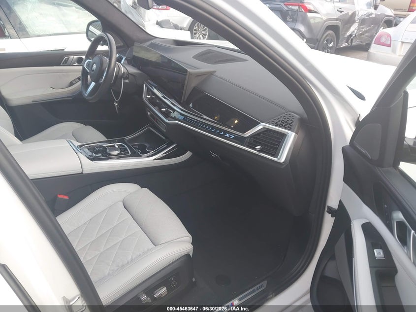 2023 BMW X7 VIN 5UX23EM05P9R61477 IAAI salvage auction — FRONT END, Salvage (North Carolina), sold $46,275 on 2026-07-20 (photo 5)