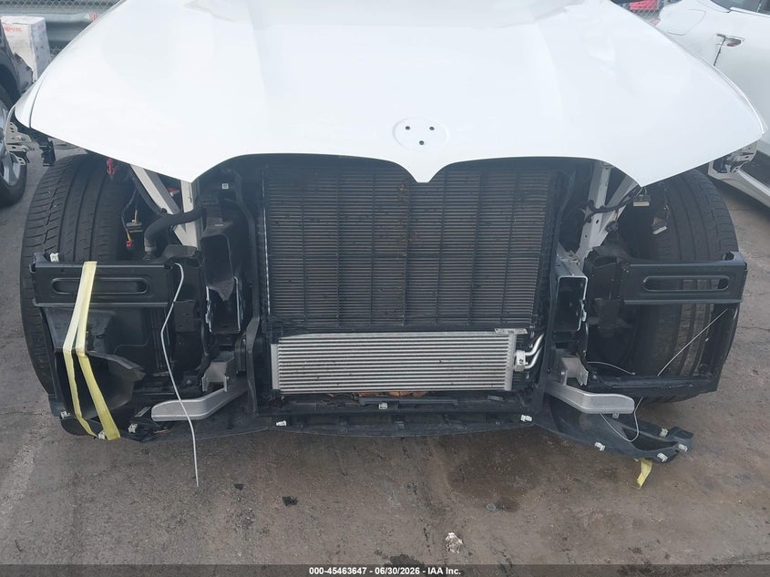 2023 BMW X7 VIN 5UX23EM05P9R61477 IAAI salvage auction — FRONT END, Salvage (North Carolina), sold $46,275 on 2026-07-20 (photo 6)