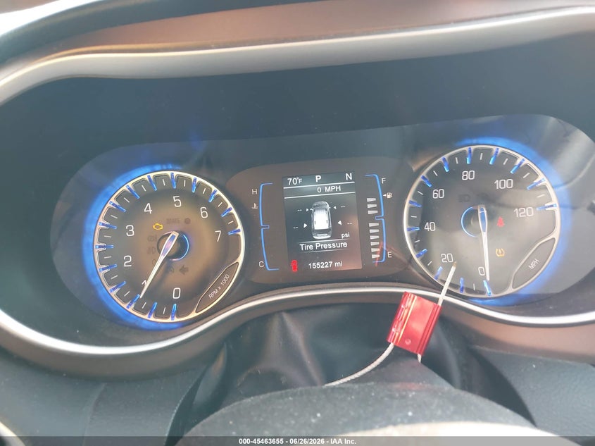 2017 Chrysler Pacifica VIN 2C4RC1DG9HR633593 IAAI salvage auction — FRONT END, Wait Title, sold $1,550 on 2026-09-12 (photo 7)