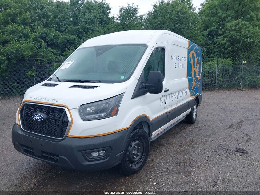 2026 Ford Transit VIN 1FTBR1C82TKA25495 IAAI salvage auction — REAR END, Wait Title, sold $27,550 on 2026-08-28 (photo 2)