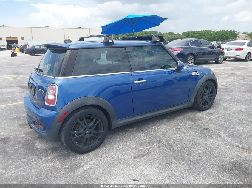 2013 Mini Hard top VIN WMWSV3C51DT391938 IAAI salvage auction — NORMAL WEAR, Clear (Florida), sold $775 on 2026-07-16 (photo 4)