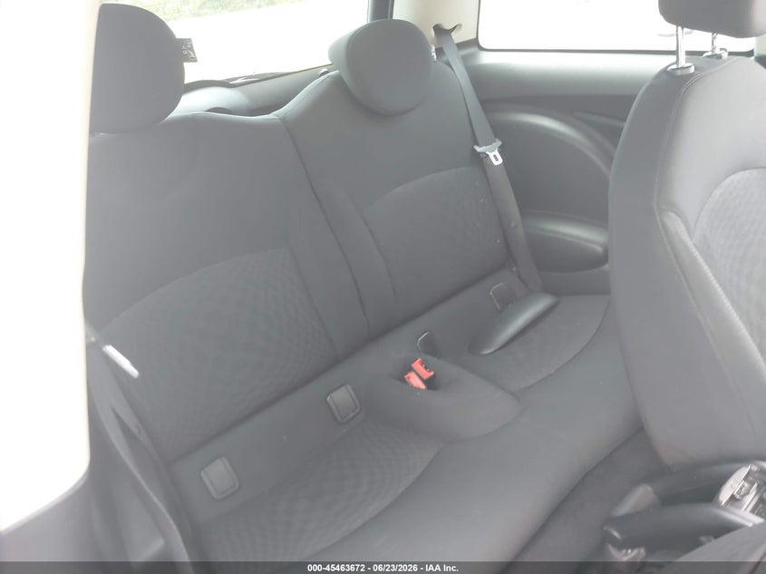 2013 Mini Hard top VIN WMWSV3C51DT391938 IAAI salvage auction — NORMAL WEAR, Clear (Florida), sold $775 on 2026-07-16 (photo 8)