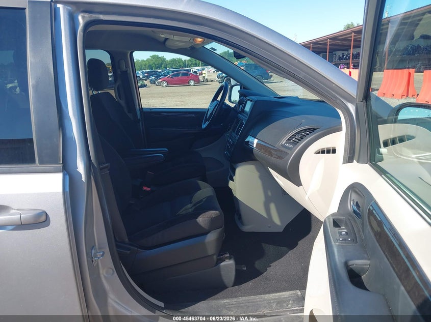 2018 Dodge Grand caravan VIN 2C4RDGBG7JR254875 IAAI salvage auction — NORMAL WEAR, SF97 (Ohio), sold $15,100 on 2026-08-12 (photo 5)