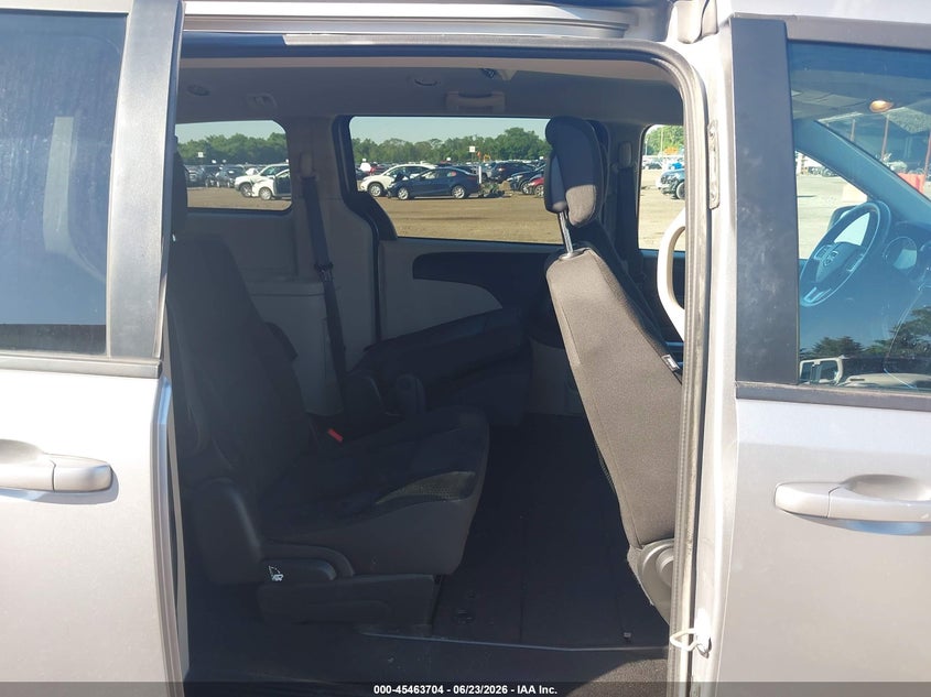 2018 Dodge Grand caravan VIN 2C4RDGBG7JR254875 IAAI salvage auction — NORMAL WEAR, SF97 (Ohio), sold $15,100 on 2026-08-12 (photo 8)