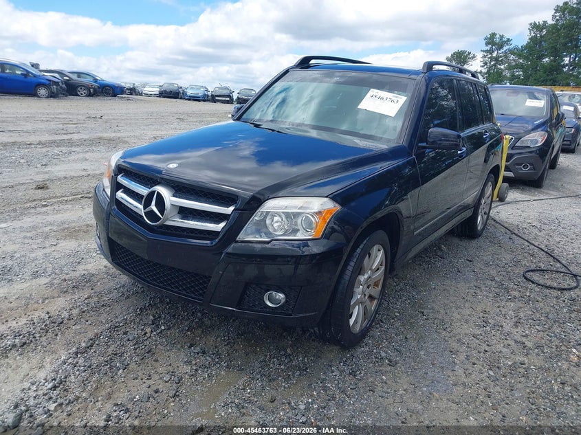 2012 Mercedes-benz VIN WDCGG5GB5CF790048 IAAI salvage auction — FRONT & REAR, Clear (Georgia), sold $4,200 on 2026-07-24 (photo 2)