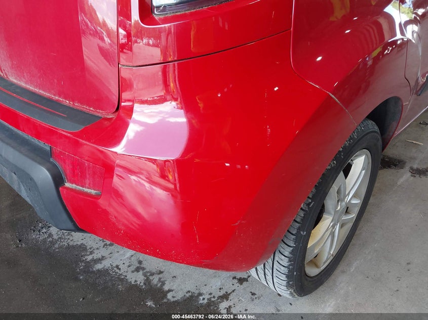 2010 Kia Soul VIN KNDJT2A2XA7108352 IAAI salvage auction — NORMAL WEAR, Clear (New York), sold $425 on 2026-07-15 (photo 6)