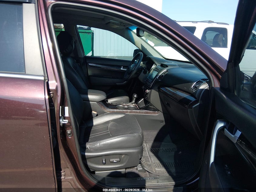 2015 Kia Sorento VIN 5XYKWDA75FG578883 IAAI salvage auction — NORMAL WEAR, Repossession Paperwork (South Carolina), sold $650 on 2026-07-22 (photo 5)