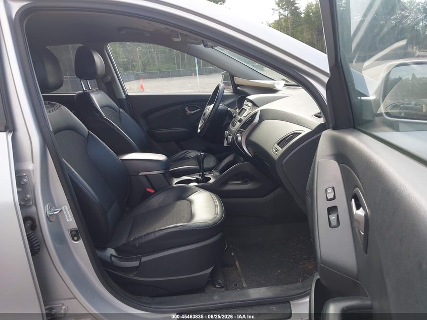 2011 Hyundai Tucson VIN KM8JUCAC9BU207660 IAAI salvage auction — FRONT END, Mv-907A (New York), sold $25 on 2026-07-23 (photo 5)