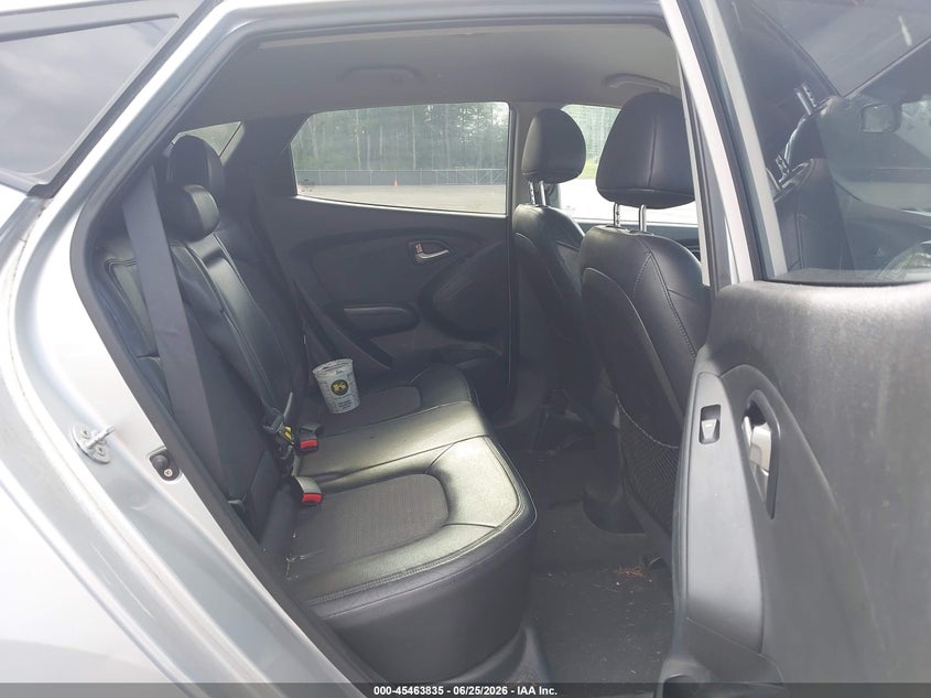 2011 Hyundai Tucson VIN KM8JUCAC9BU207660 IAAI salvage auction — FRONT END, Mv-907A (New York), sold $25 on 2026-07-23 (photo 8)