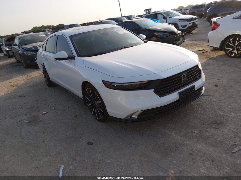 2025 Honda Accord VIN 1HGCY2F80SA072815 — IAAI salvage auction photo