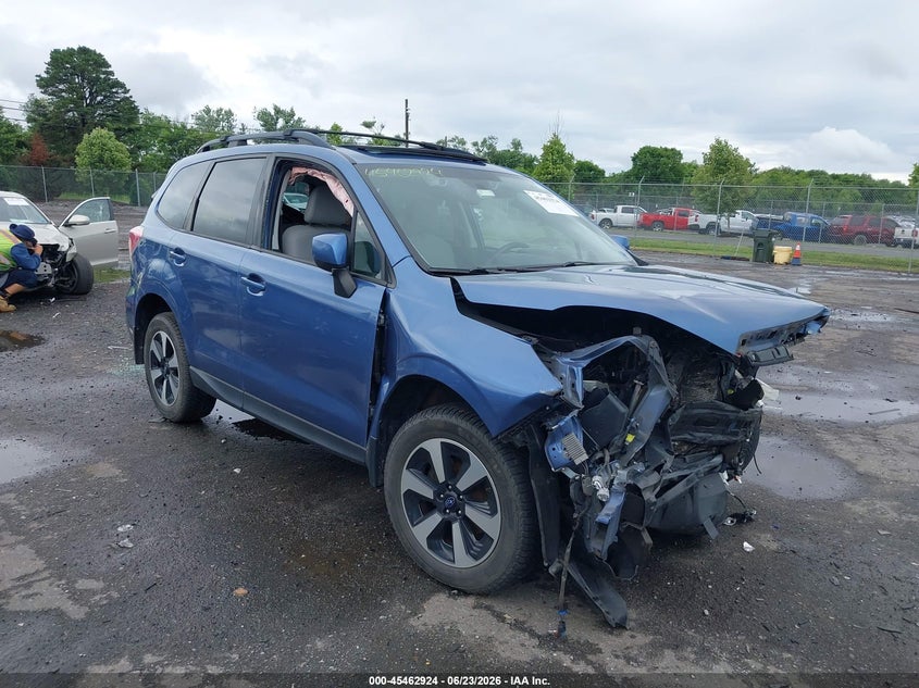 2018 Subaru Forester VIN JF2SJAGC4JH581907 IAAI salvage auction — FRONT END, Salvage Title, sold $350 on 2026-07-28 (photo 1)