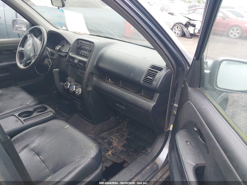 2005 Honda Cr-v VIN SHSRD78965U302188 IAAI salvage auction — NORMAL WEAR, Tribal Title -  Public Restricted (Oklahoma), sold $425 on 2026-07-14 (photo 5)
