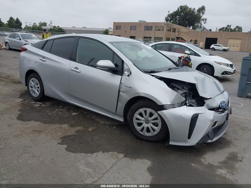 2019 Toyota Prius VIN JTDKARFU0K3084200 IAAI salvage auction — RIGHT FRONT, Salvage Title, sold $3,100 on 2026-07-29 (photo 1)