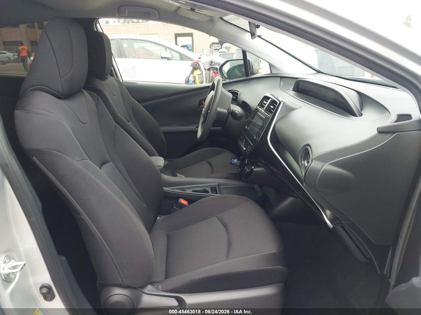 2019 Toyota Prius VIN JTDKARFU0K3084200 IAAI salvage auction — RIGHT FRONT, Salvage Title, sold $3,100 on 2026-07-29 (photo 5)