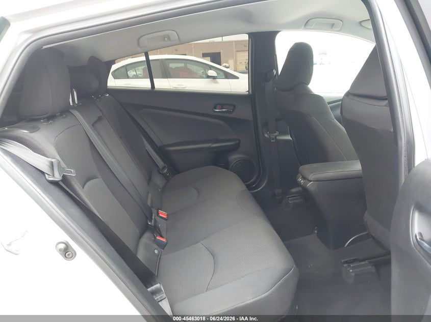 2019 Toyota Prius VIN JTDKARFU0K3084200 IAAI salvage auction — RIGHT FRONT, Salvage Title, sold $3,100 on 2026-07-29 (photo 8)