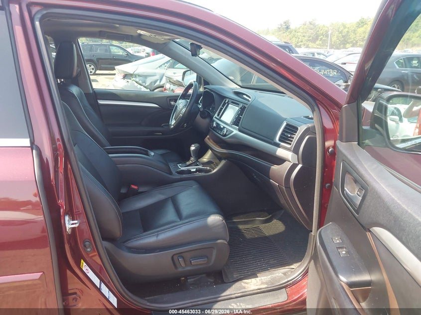 2018 Toyota Highlander VIN 5TDJZRFHXJS833802 IAAI salvage auction — LEFT SIDE, Salvage (Massachusetts), sold $7,800 on 2026-07-24 (photo 5)
