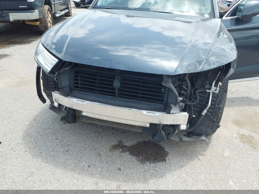 2020 Audi Q5 VIN WA1ANAFY0L2031695 IAAI salvage auction — FRONT END, Salvage Title, sold $6,200 on 2026-07-18 (photo 6)