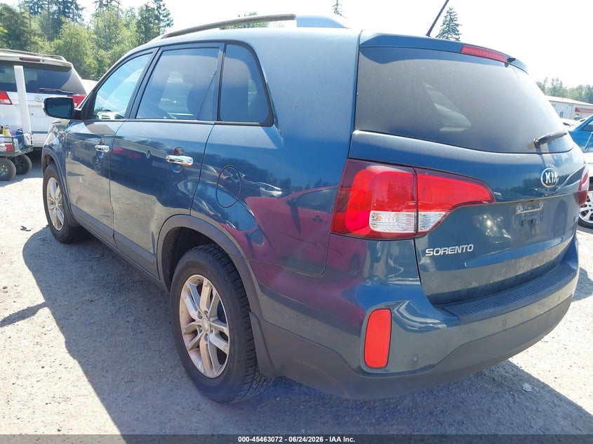 2014 Kia Sorento VIN 5XYKT3A63EG525544 IAAI salvage auction — NORMAL WEAR, Clear (Washington), sold $825 on 2026-07-22 (photo 3)