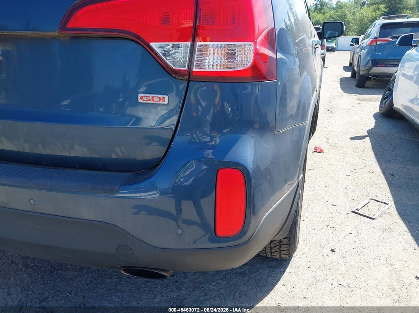 2014 Kia Sorento VIN 5XYKT3A63EG525544 IAAI salvage auction — NORMAL WEAR, Clear (Washington), sold $825 on 2026-07-22 (photo 6)