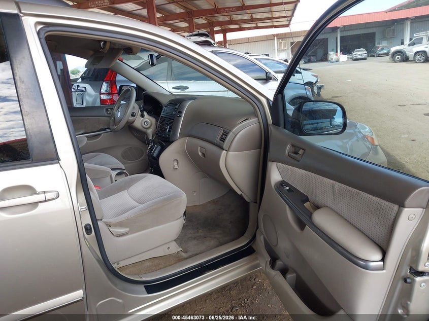 2006 Toyota Sienna VIN 5TDZA23C36S528773 IAAI salvage auction — REAR END, Salvage (Arizona), sold $575 on 2026-07-11 (photo 5)