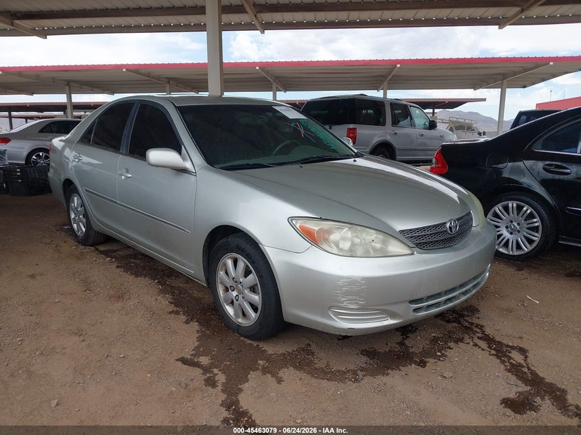 2002 Toyota Camry VIN JTDBE30K020038831 IAAI salvage auction — NORMAL WEAR, Clear (Arizona), sold $425 on 2026-07-07 (photo 1)