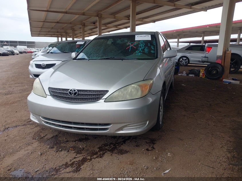 2002 Toyota Camry VIN JTDBE30K020038831 IAAI salvage auction — NORMAL WEAR, Clear (Arizona), sold $425 on 2026-07-07 (photo 2)