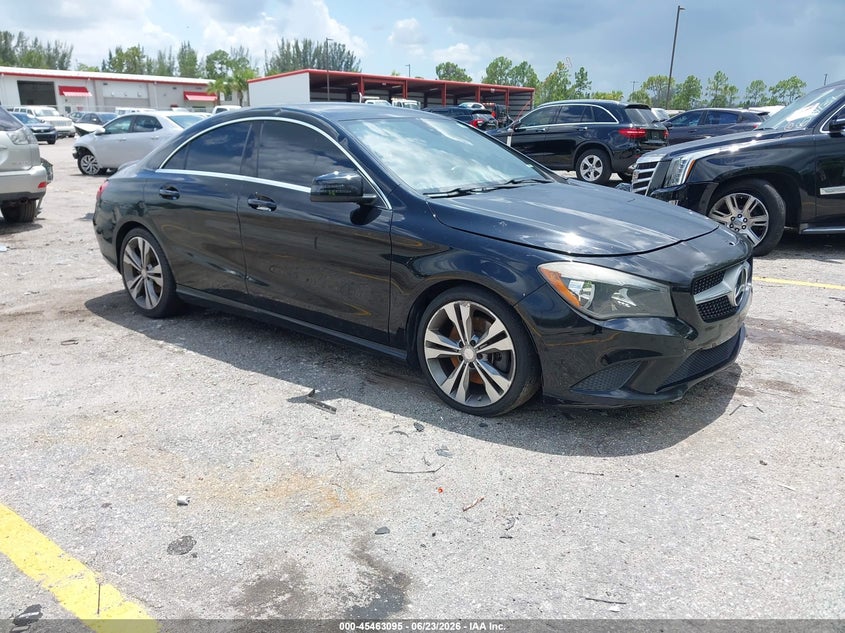 2015 Mercedes-benz Cla-klasse VIN WDDSJ4EB2FN221043 IAAI salvage auction — NORMAL WEAR, Clear (Florida), sold $950 on 2026-07-13 (photo 1)
