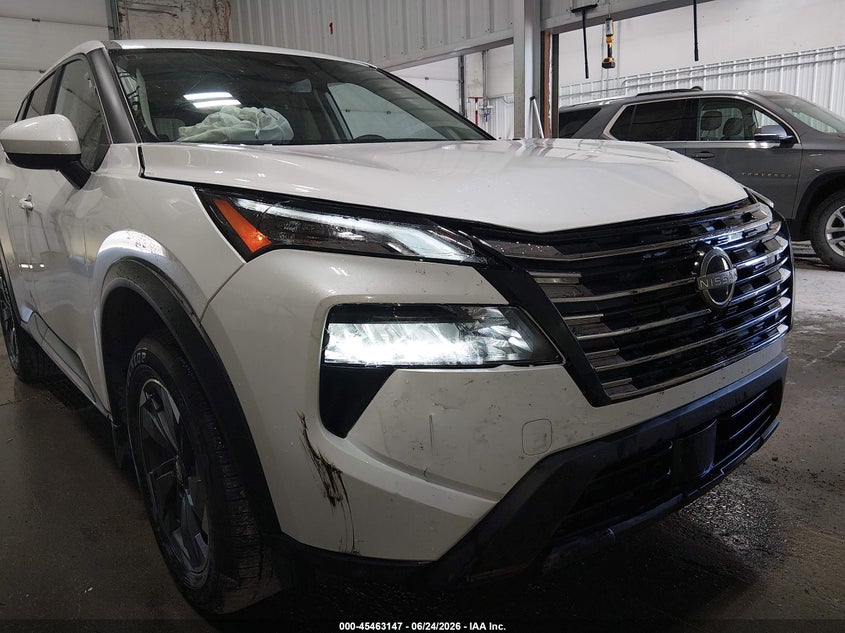 2025 Nissan Rogue VIN JN8BT3BB5SW147872 IAAI salvage auction — LEFT FRONT, Salvage Title, sold $6,100 on 2026-07-24 (photo 6)