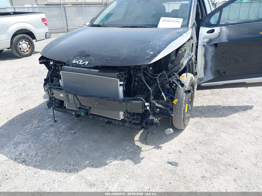 2026 Kia Sportage VIN 5XYK33DF1TG398124 IAAI salvage auction — FRONT END, Rebuildable (Florida), sold $8,600 on 2026-08-01 (photo 6)