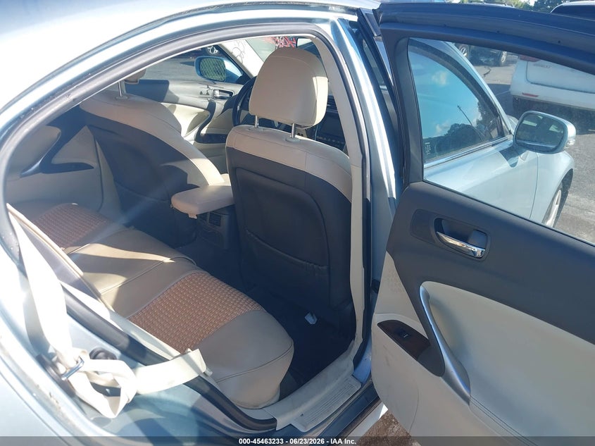 2010 Lexus Is 250 VIN JTHBF5C28A2094716 IAAI salvage auction — NORMAL WEAR, Repossession Paperwork (Georgia), sold $1,300 on 2026-07-22 (photo 8)