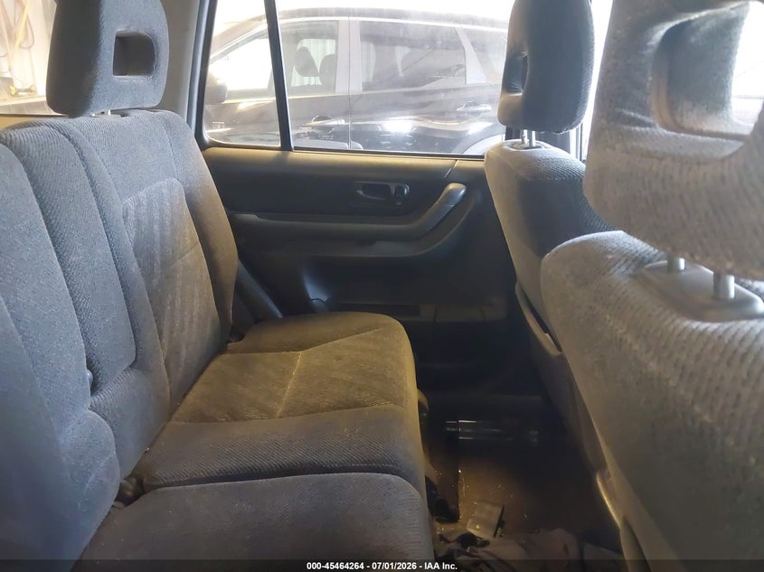1999 Honda Cr-v VIN JHLRD1849XC004097 IAAI salvage auction — NORMAL WEAR, Clear (Michigan), sold $100 on 2026-07-14 (photo 8)