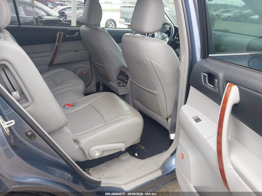 2013 Toyota Highlander VIN 5TDDK3EH0DS191689 IAAI salvage auction — FRONT END, Salvage Title, sold $5,325 on 2026-07-16 (photo 8)