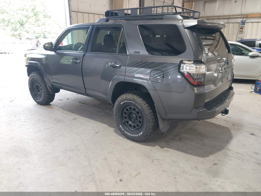 2017 Toyota 4runner VIN JTEBU5JR6H5460569 IAAI salvage auction — FRONT END, Salvage (North Carolina), sold $9,100 on 2026-08-01 (photo 3)