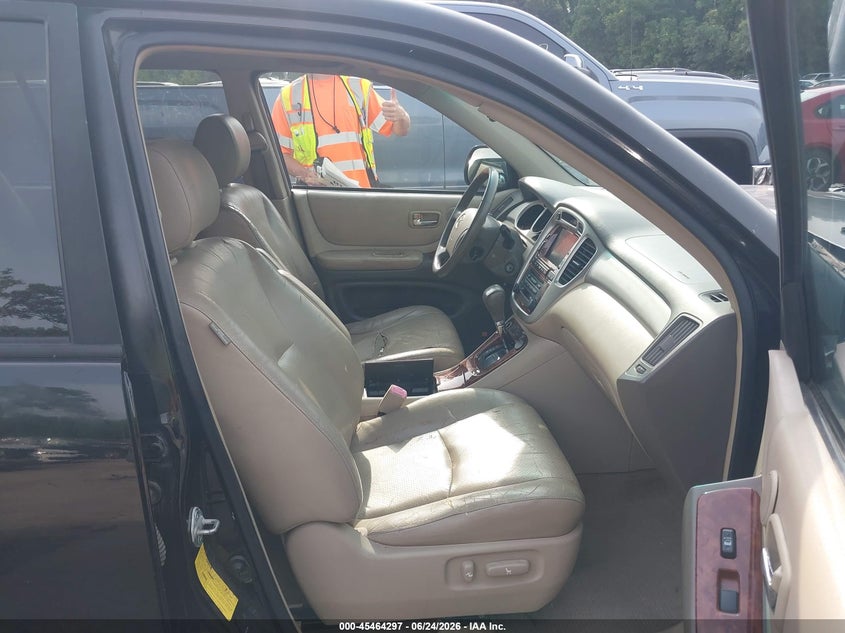 2006 Toyota Highlander VIN JTEEW21A560001415 IAAI salvage auction — FRONT END, Salvage (Missouri), sold $625 on 2026-07-22 (photo 5)